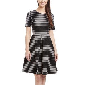 DownEast Womens Shout Out Dress Black & Egret Size M Fit & Flare Classic Pleated